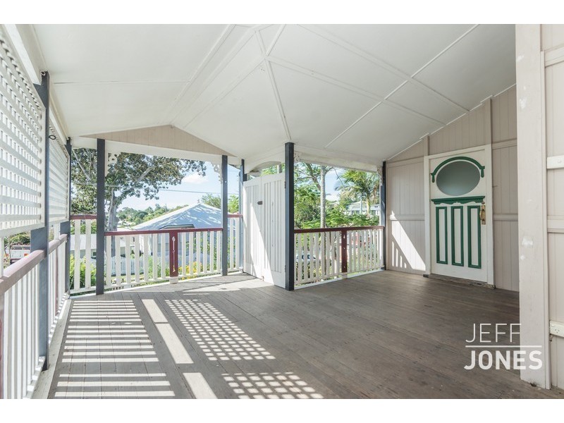 74 Waverley Road, Annerley QLD 4103