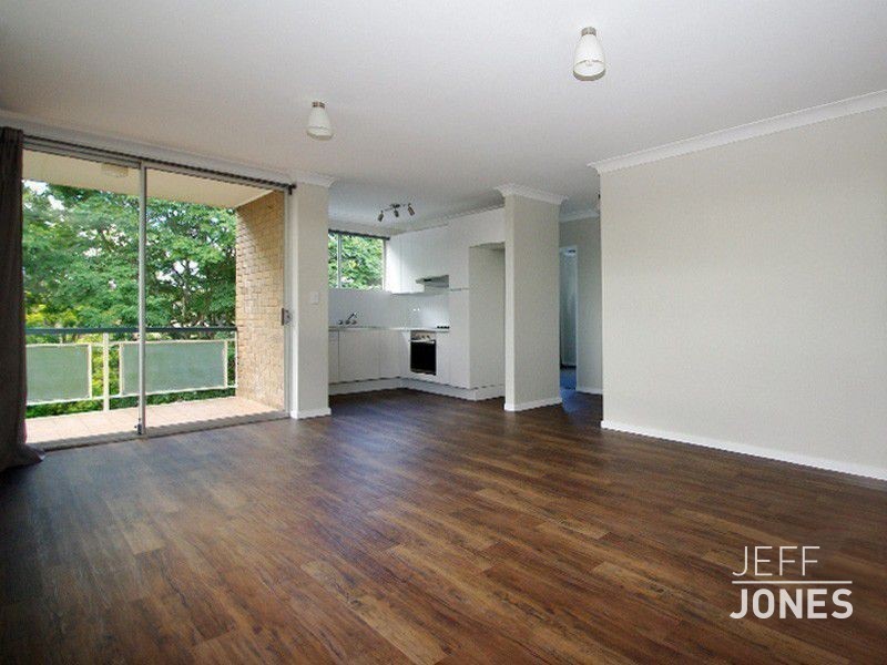 4/90 French Street, Coorparoo QLD 4151