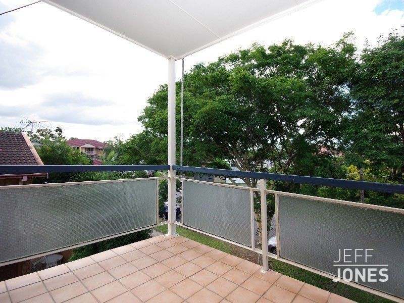 4/90 French Street, Coorparoo QLD 4151