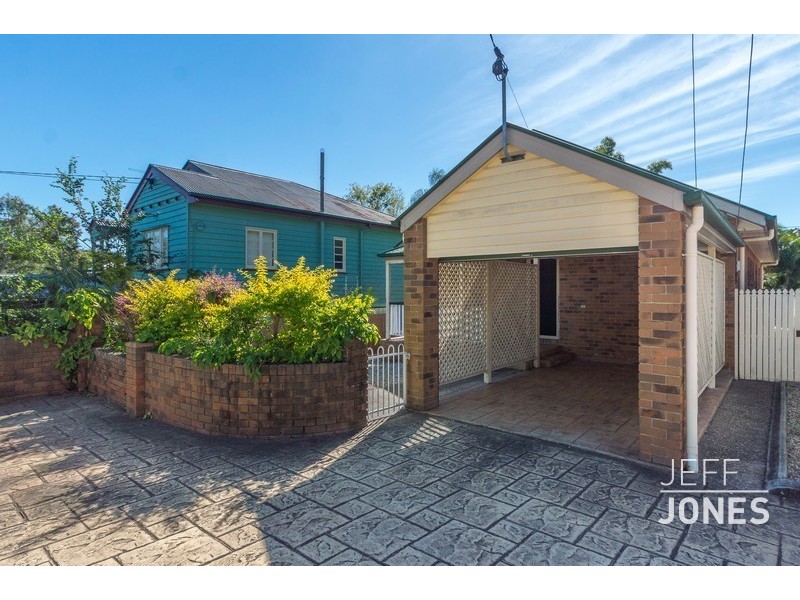 72 Stanley Road, Camp Hill QLD 4152