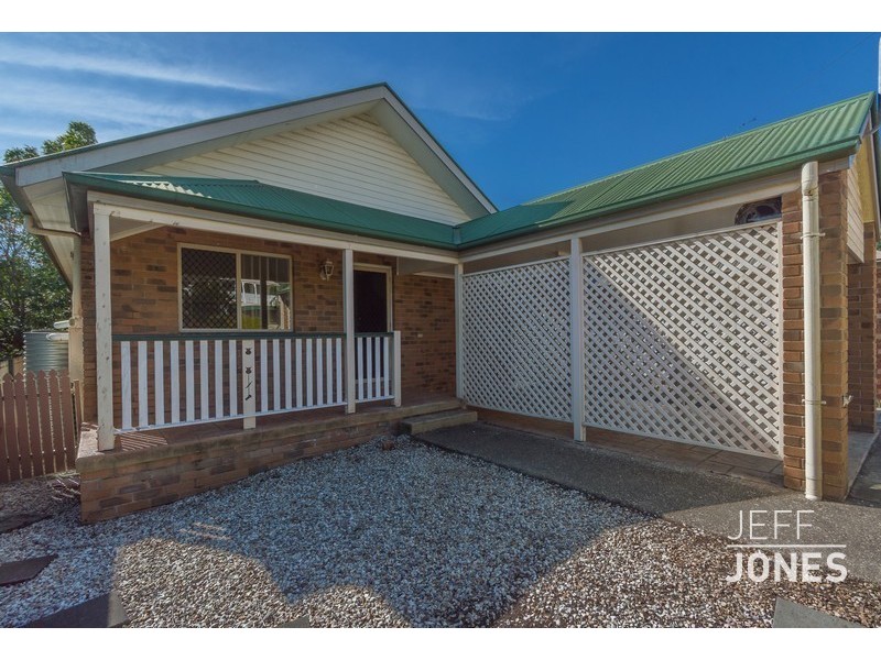 72 Stanley Road, Camp Hill QLD 4152