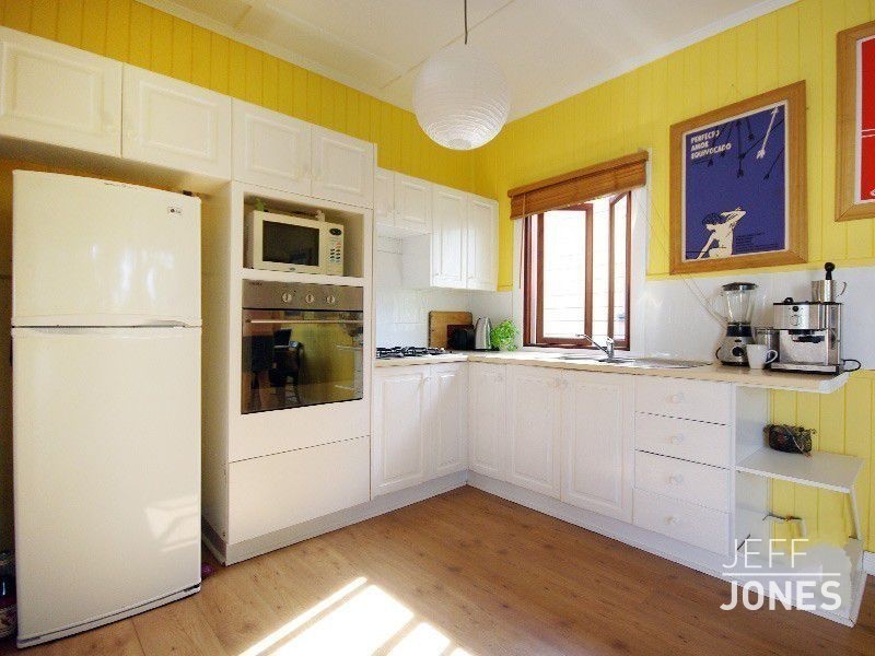 44 Hockings Street, Holland Park QLD 4121