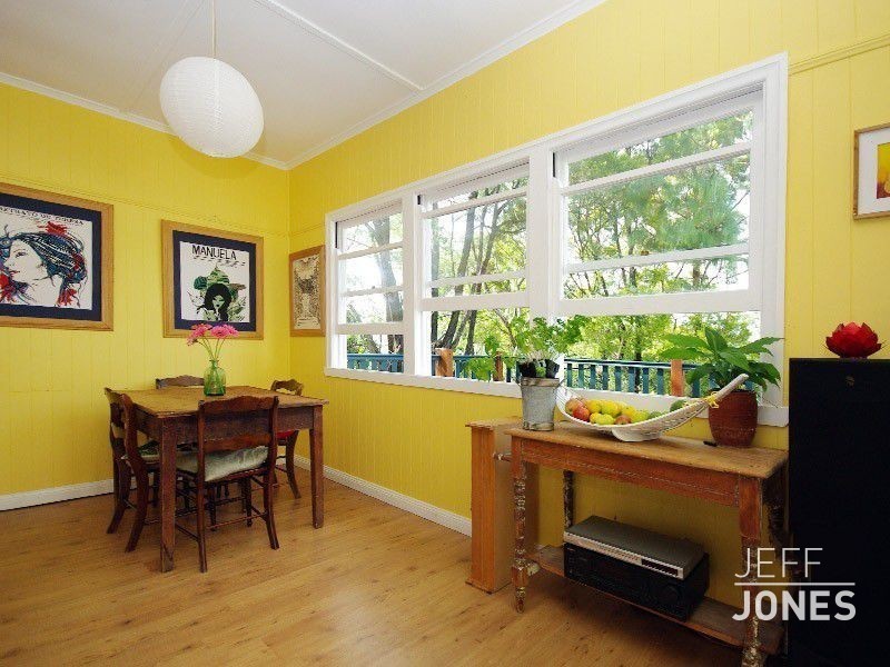 44 Hockings Street, Holland Park QLD 4121