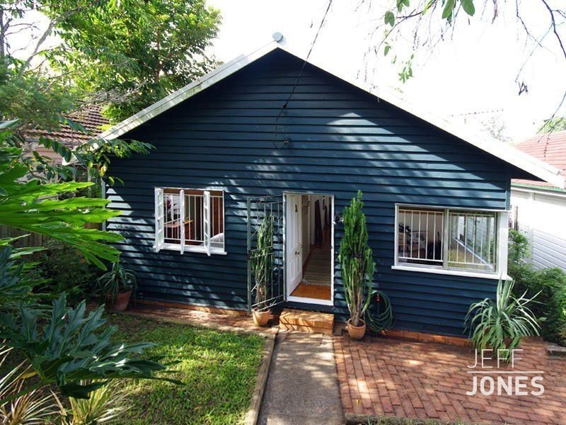 44 Hockings Street, Holland Park QLD 4121