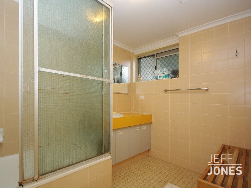 1/110 Ekibin Road, Annerley QLD 4103