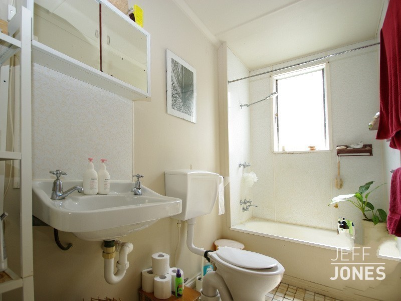 20 Sword Street, Woolloongabba QLD 4102