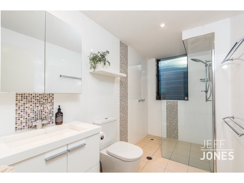 29 Dale Street, Coorparoo QLD 4151