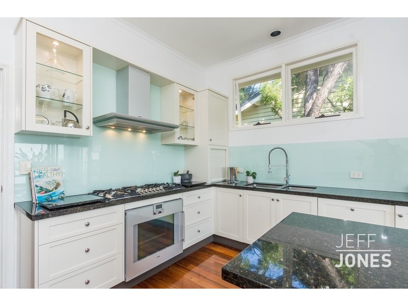 29 Dale Street, Coorparoo QLD 4151