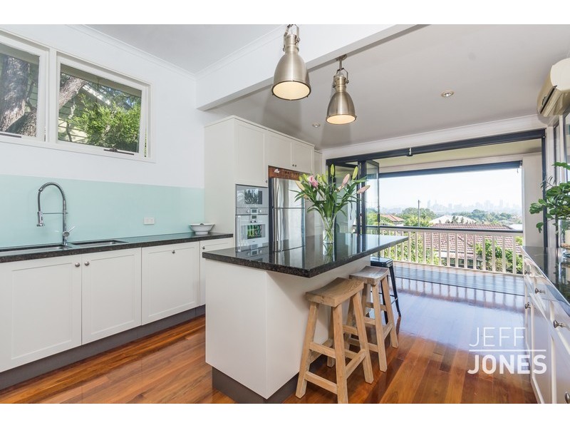 29 Dale Street, Coorparoo QLD 4151