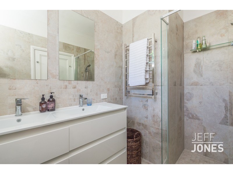 29 Dale Street, Coorparoo QLD 4151