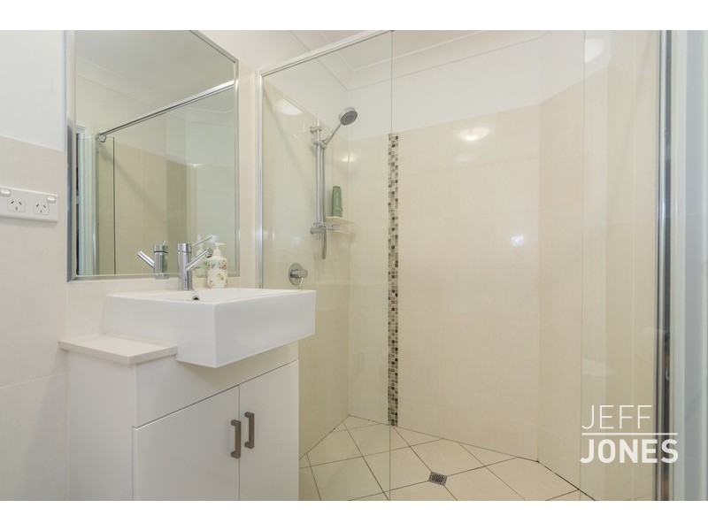 1/47 Richmond Road, Morningside QLD 4170