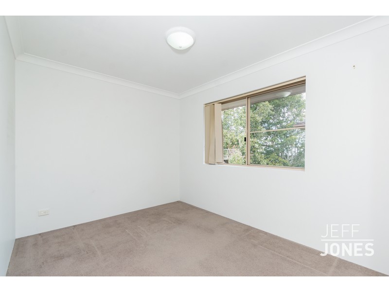 3/57 Nicklin Street, Coorparoo QLD 4151