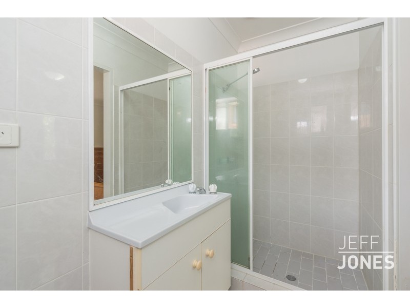 3/57 Nicklin Street, Coorparoo QLD 4151