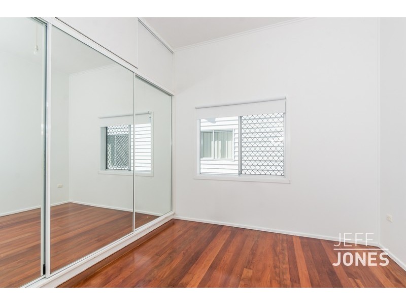 18 Gertrude Street, Highgate Hill QLD 4101