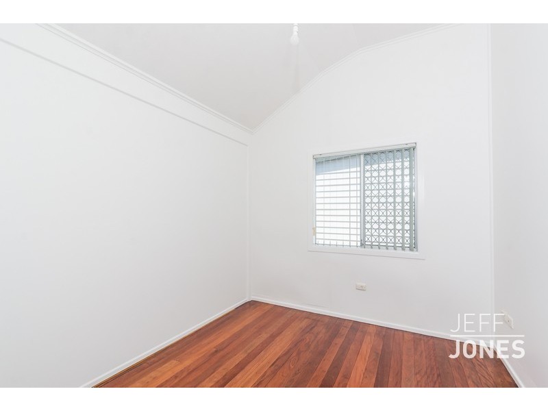 18 Gertrude Street, Highgate Hill QLD 4101