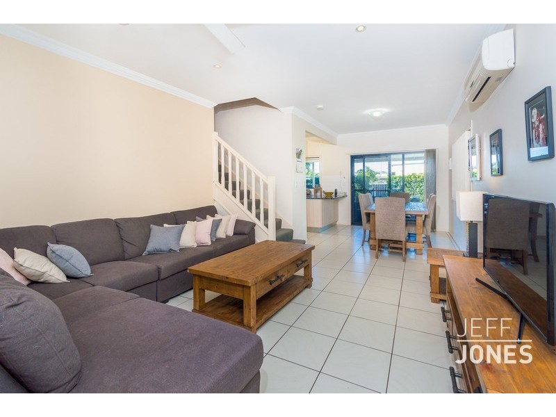 3/77 Adelaide, Carina QLD 4152