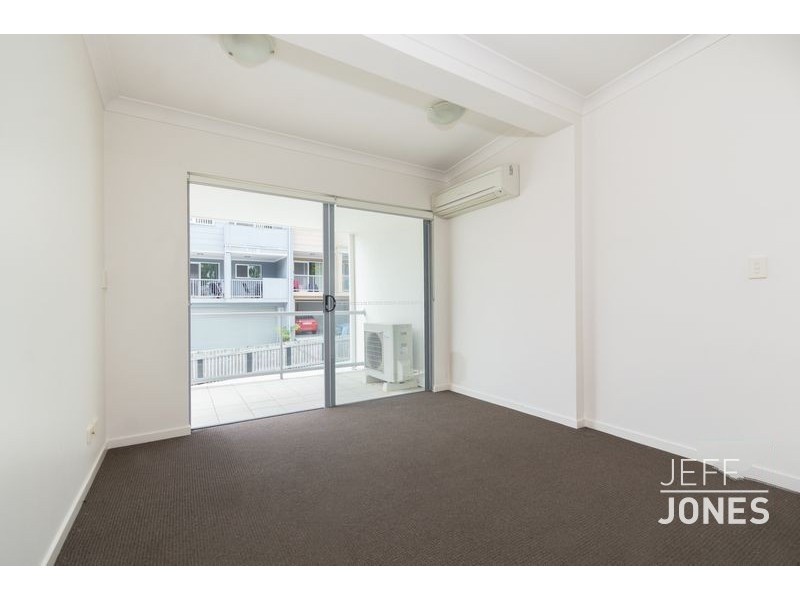 34/108 Nicholson Street, Greenslopes QLD 4120