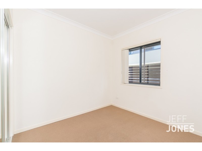 2/96 Marquis Street, Greenslopes QLD 4120