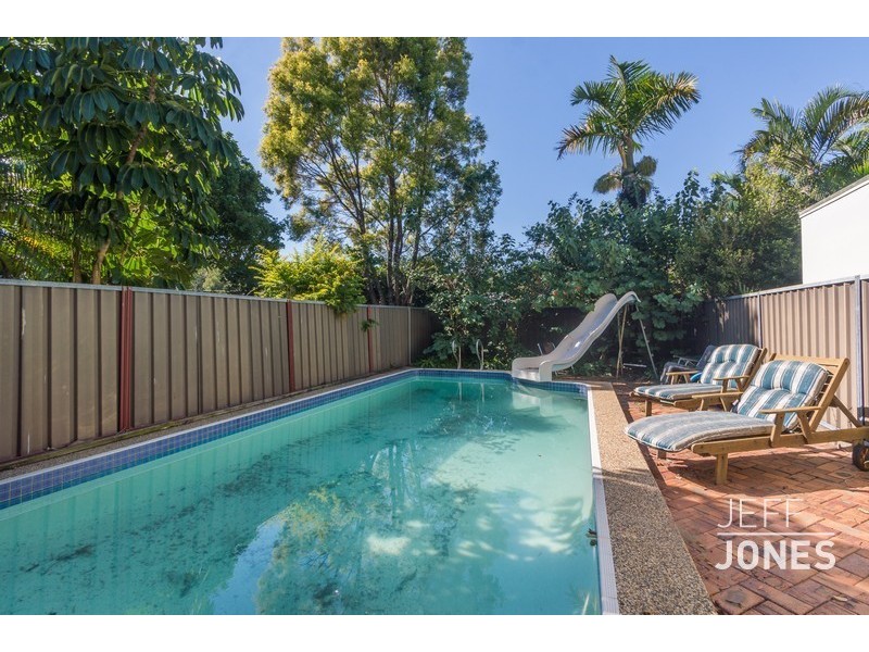 70 Capella Street, Coorparoo QLD 4151