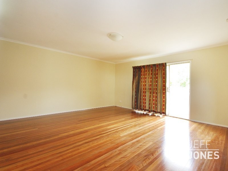 112 Nyleta Street, Coopers Plains QLD 4108