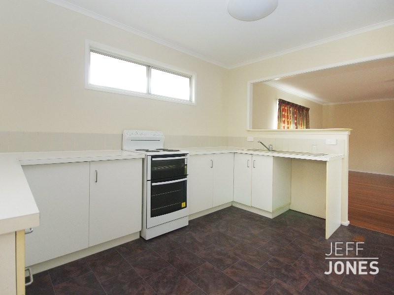 112 Nyleta Street, Coopers Plains QLD 4108