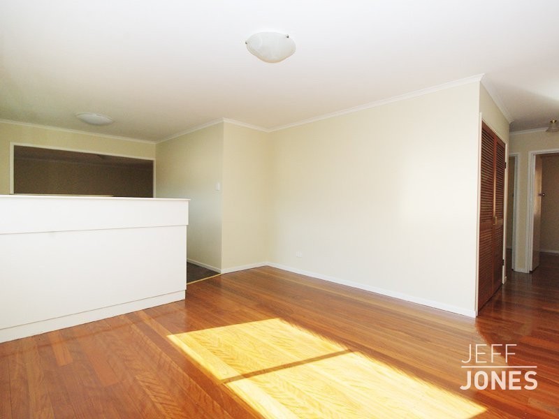112 Nyleta Street, Coopers Plains QLD 4108