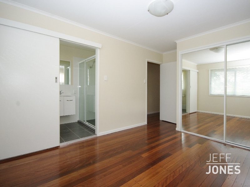 112 Nyleta Street, Coopers Plains QLD 4108