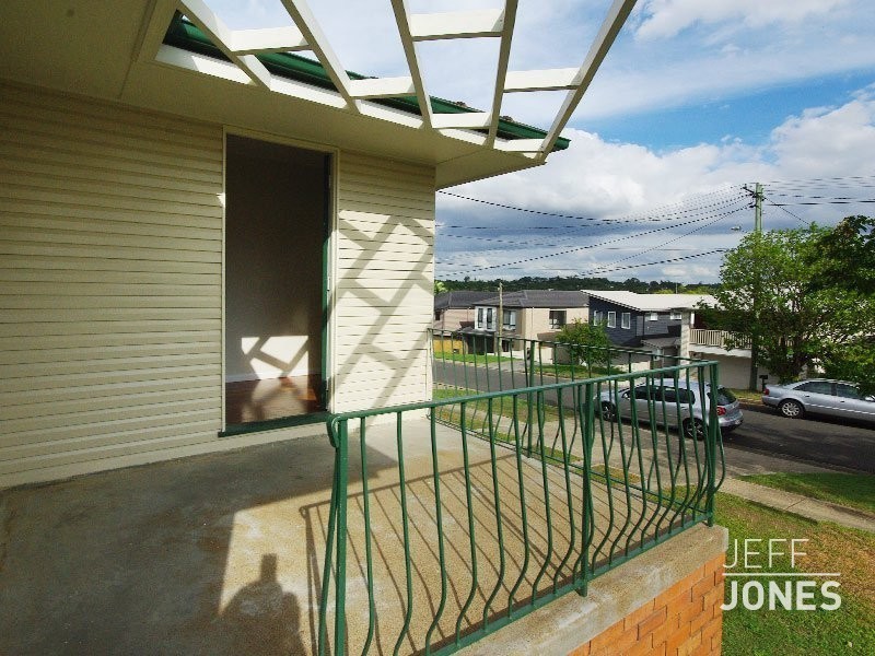112 Nyleta Street, Coopers Plains QLD 4108