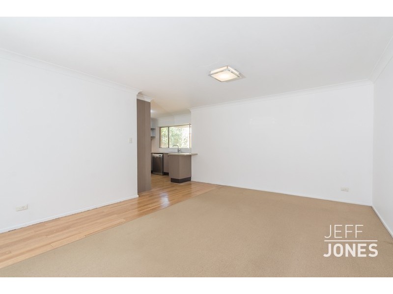 7/16 Regina Street, Greenslopes QLD 4120