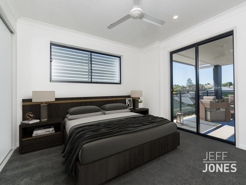 61 Hunter Street, Greenslopes QLD 4120