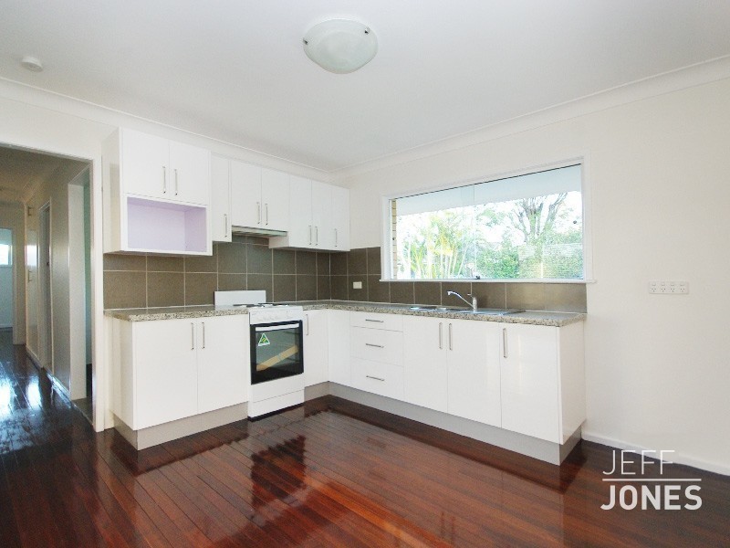 8 Dalgety Street, Mount Gravatt East QLD 4122