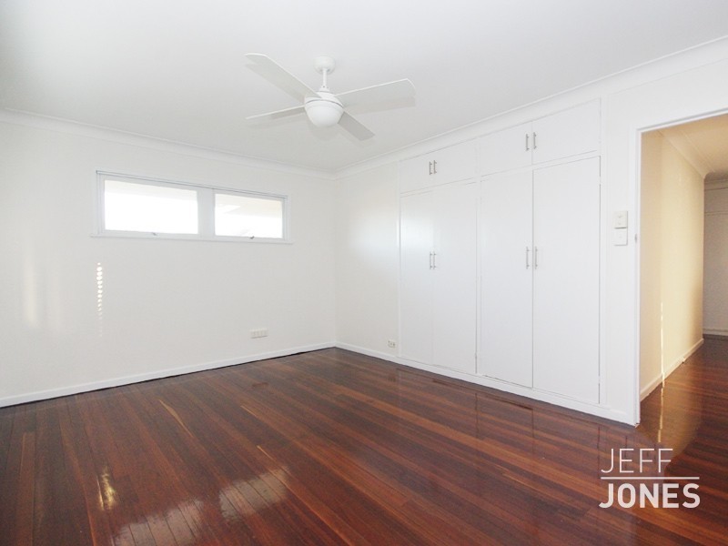 8 Dalgety Street, Mount Gravatt East QLD 4122