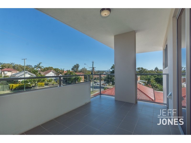 Unit 6 / 902 Logan Road, Holland Park QLD 4121