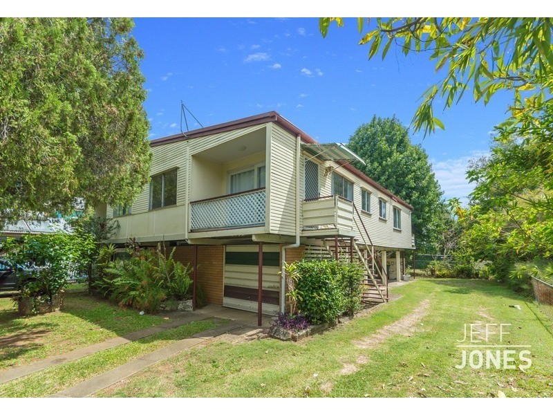 1/99 Cavendish Road, Coorparoo QLD 4151