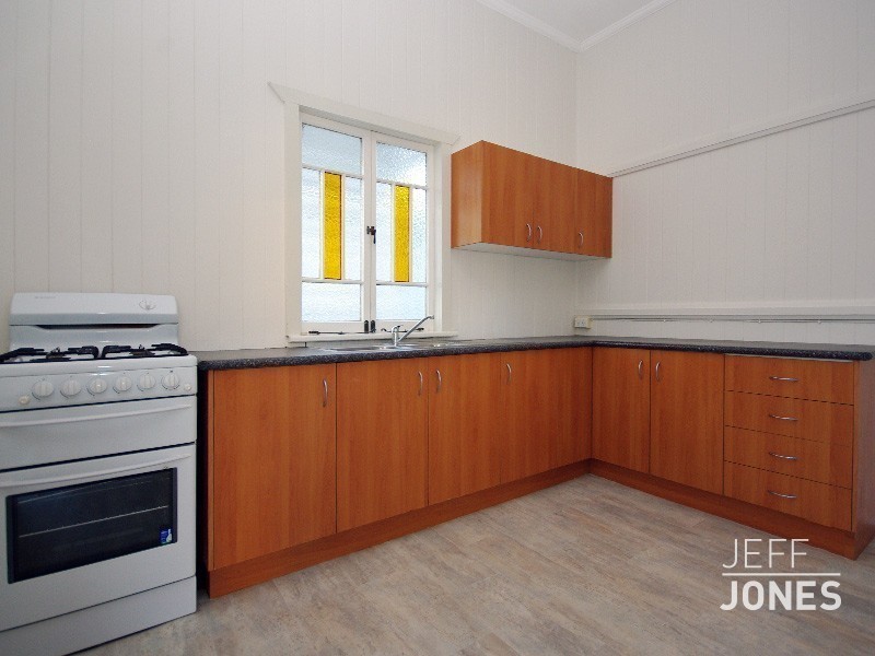 639 Logan Road, Greenslopes QLD 4120