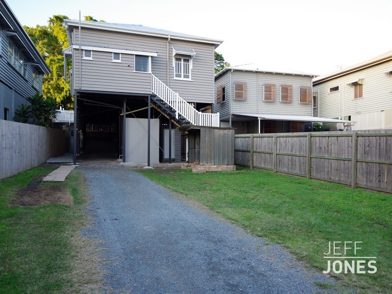 639 Logan Road, Greenslopes QLD 4120