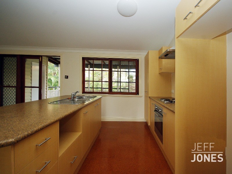 36A Brae Street, Coorparoo QLD 4151