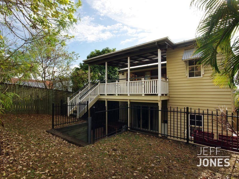 36A Brae Street, Coorparoo QLD 4151