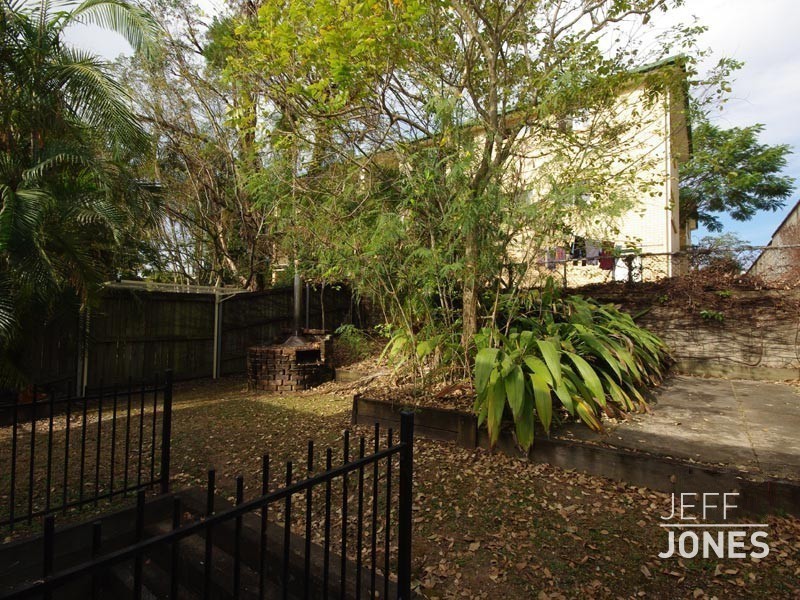 36A Brae Street, Coorparoo QLD 4151