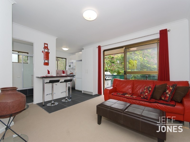 6/84 Victoria Terrace, Greenslopes QLD 4120