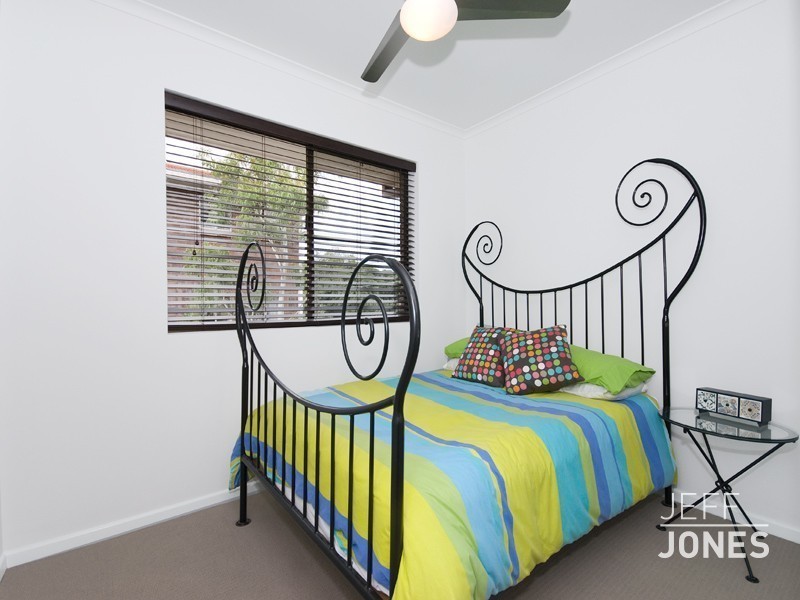 6/84 Victoria Terrace, Greenslopes QLD 4120