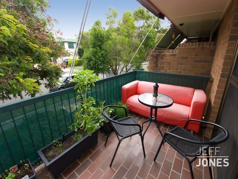 6/84 Victoria Terrace, Greenslopes QLD 4120