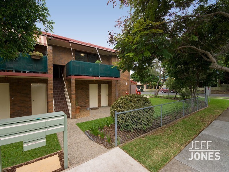 6/84 Victoria Terrace, Greenslopes QLD 4120