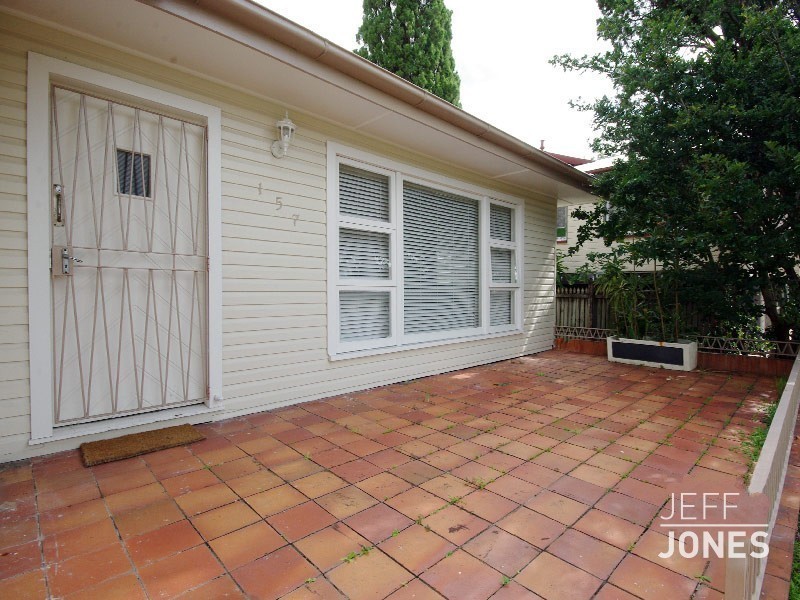 157 Juliette Street, Greenslopes QLD 4120