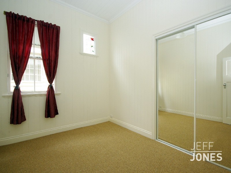 34A Brae Street, Coorparoo QLD 4151
