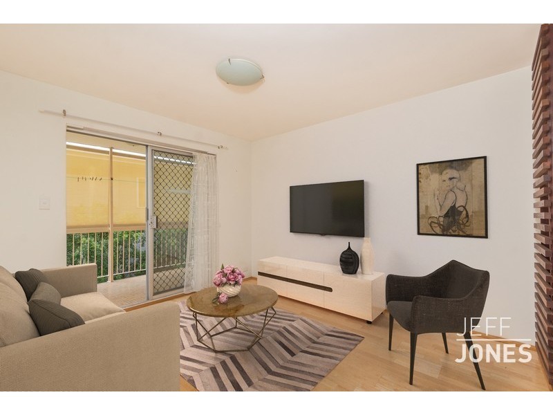 2/29 Weston Street, Coorparoo QLD 4151