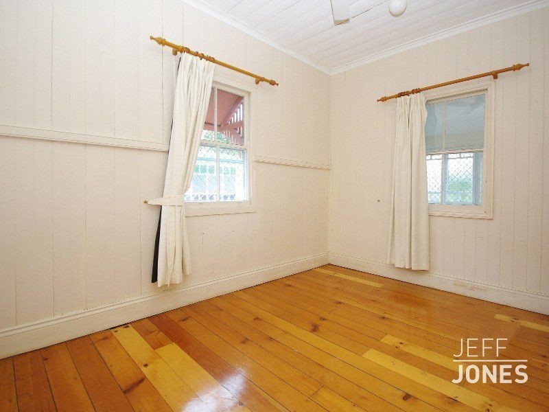 37 Myrtle Street, Woolloongabba QLD 4102