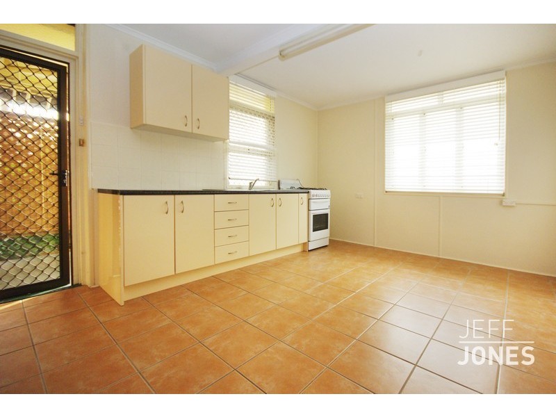 4/20 Macaulay Street, Coorparoo QLD 4151