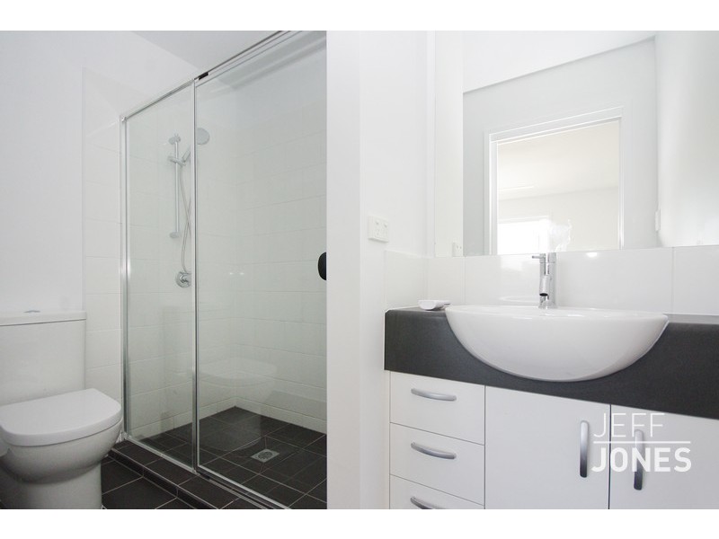 2/164 Norman Avenue, Norman Park QLD 4170