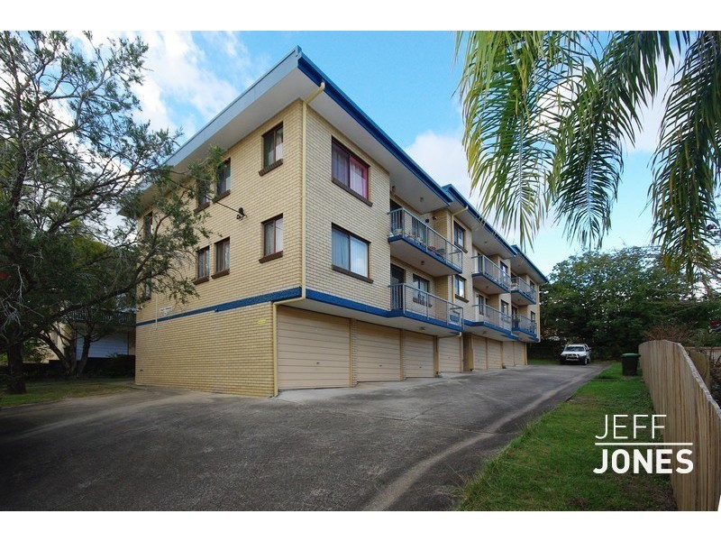 2/58 Peach Street, Greenslopes QLD 4120